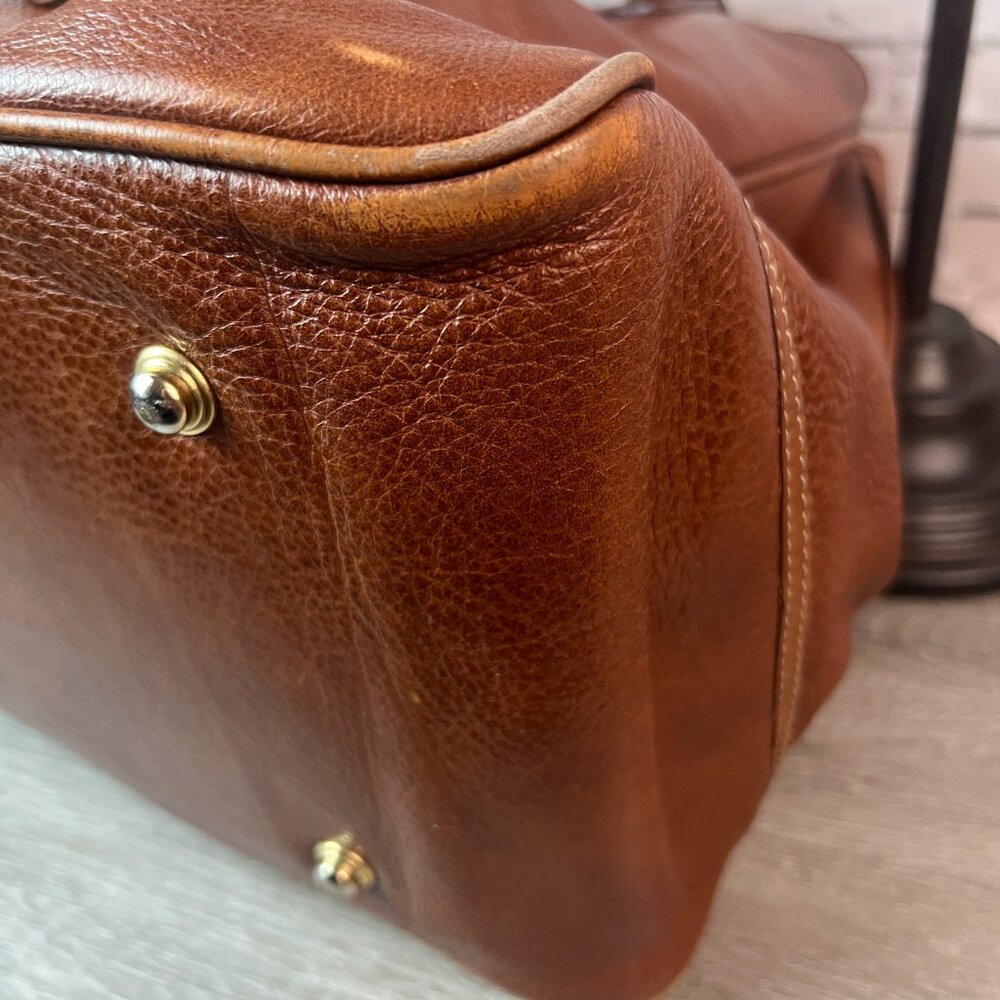 Dooney & Bourke pebbled leather tote in a chestnut brown - Picture 5 of 7